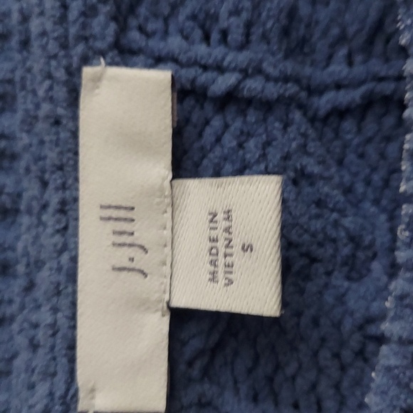 J JILL Cable Knit Chenille Long Sleeve Tunic Sweater - Picture 3 of 10